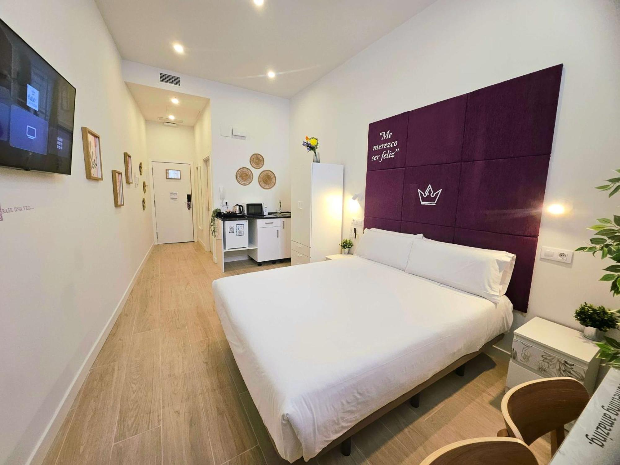 Erase Un Hotel Madrid Room photo